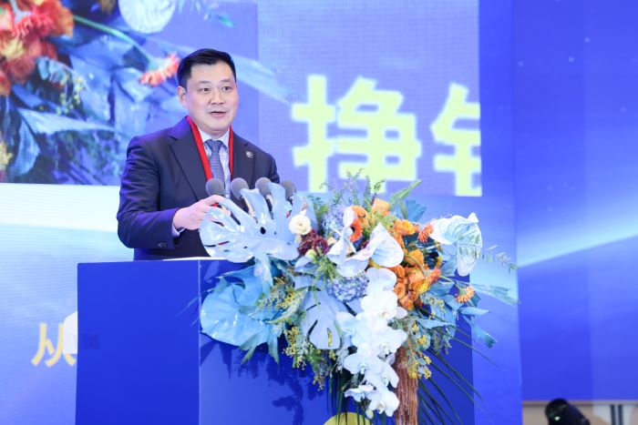 嚴昊發(fā)言1.jpg